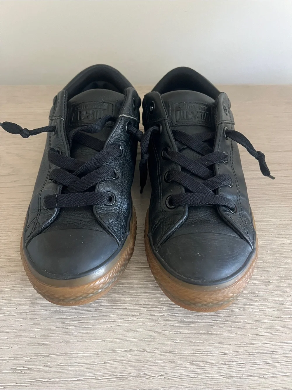 Converse Kids Black Leather Low-Top Sneakers with Gum Sole size 4